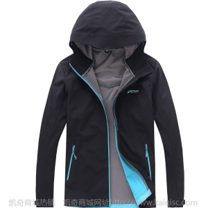 春秋户外软壳冲锋衣女薄款防水透气登山徒步服男弹力运动风衣外套