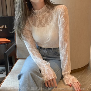 2020女装新款白色蕾丝打底衫女秋冬长袖内搭梅花大码透明镂空上衣