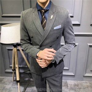 秋冬男士休闲西服套装3件套双排扣小西装修身青年男装结婚礼服潮