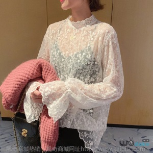 蕾丝衫秋装新款甜美超仙喇叭袖洋气超仙百搭性感打底衫网纱上衣女