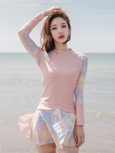新款韩国女性感蕾丝保守显瘦大胸小胸钢托聚拢泡温泉游泳衣