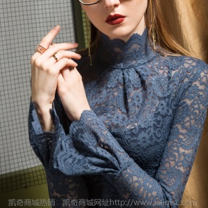 秋冬新款洋气蕾丝衫弹力高领打底衫女内搭喇叭袖仙气小衫