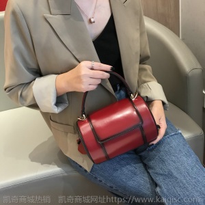 复古女士流行小包包单肩包911圆桶包时尚百搭斜挎手提民族风女包