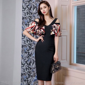 现货露肩连衣裙2020夏季修身V领雪纺露背印花包臀裙礼服宴会女装
