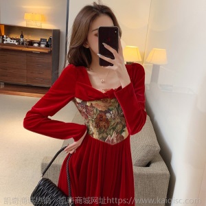 油画提花丝绒连衣裙2021春季新款名媛女装修身显瘦拜年礼服红裙子