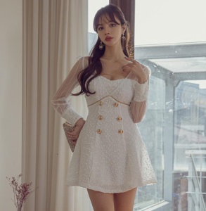 夜店女装2021早春新款气质低胸纱网透视袖拼接连衣裙白色礼服修身