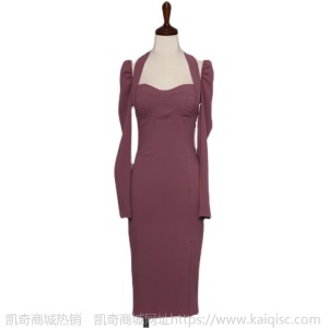 女人味挂脖露胸礼服2021春装新款气质减龄显瘦洋气夜店连衣裙宴会