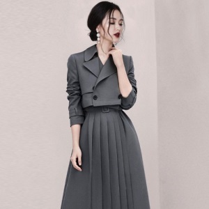 2020秋冬韩版新款女高级感套装冷淡风洋气可盐可甜气质外套两件套