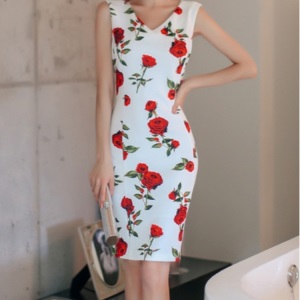 印花无袖礼服女2021春夏装新款OL气质修身包臀收腰显瘦连衣一步裙