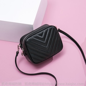 包包女包包2021新款斜挎包女ins百搭韩版休闲迷你单肩小包包女bag