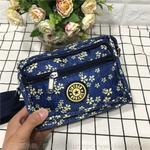 批发地摊包斜挎包女士休闲帆布妈咪包单肩包老年人花布包