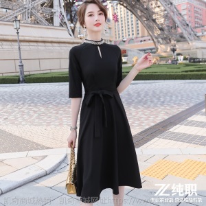 收腰显瘦职业气质知性女装2020春夏装新款时尚黑色大摆中袖连衣裙
