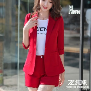 休闲西装套装女职业2020新款春夏韩版气质时尚短裤两件套洋气减龄