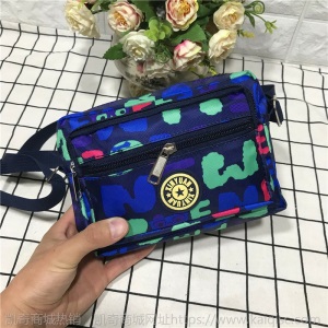 批发地摊包斜挎包女士休闲帆布妈咪包单肩包老年人花布包