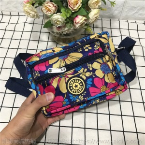 批发地摊包斜挎包女士休闲帆布妈咪包单肩包老年人花布包