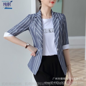 条纹小西装女外套薄款2019秋新款韩版修身棉麻中袖休闲西服女短款