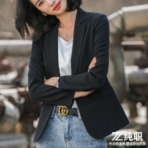 2020春装新款韩版时尚气质浅白色西装外套女长袖修身显瘦小西服女