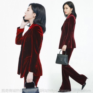 明星同款2020年春季气质白色西装外套女时尚短款西服阔腿裤套装