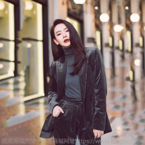 明星戚薇同款2020秋冬新款金丝绒西装套装女时尚西服阔腿裤两件套