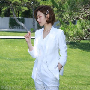 网红西装面试正装女春秋英伦风小个子高级感白色西服马甲三件套装