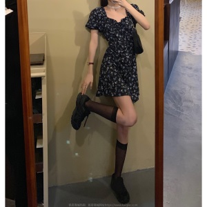 春夏新款韩版2021复古少女小碎花蝴蝶结显瘦时尚气质连衣裙女