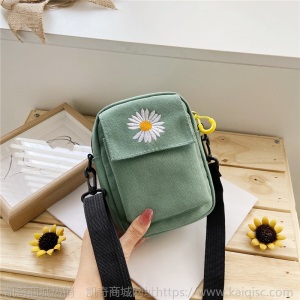 韩版小雏菊包包 斜挎包帆布2020新款小清新简约ins百搭单肩手机包