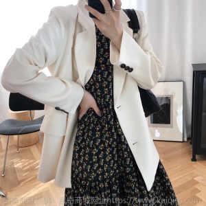 鹿西 白色小西装外套女2021秋季杭州女装新款韩版休闲西服上衣952