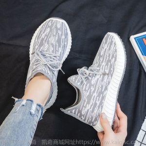 一件代发2021款女鞋春季女布鞋地摊鞋货源老北京布鞋女新款运动鞋