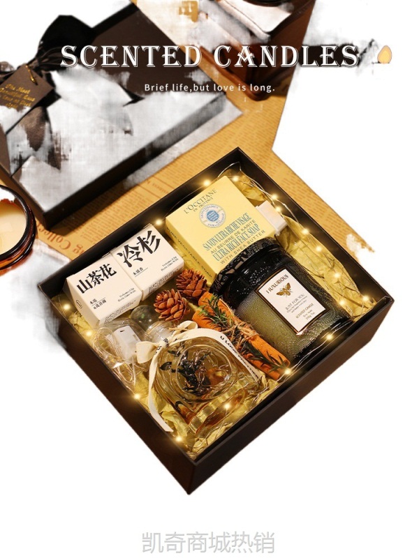 公司商务活动礼物闺蜜生日礼物香薰蜡烛礼盒结婚伴手礼高级女伴娘