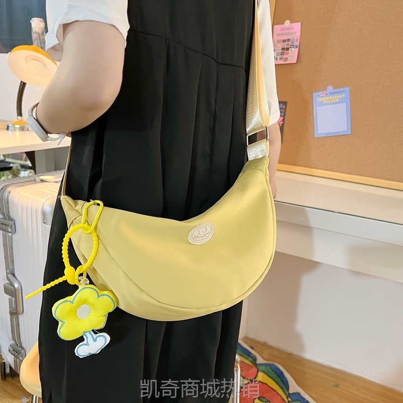 【♥首单3元♥】ins小众设计单肩包女日系简约小清新学生斜挎包韩版百搭时尚包包