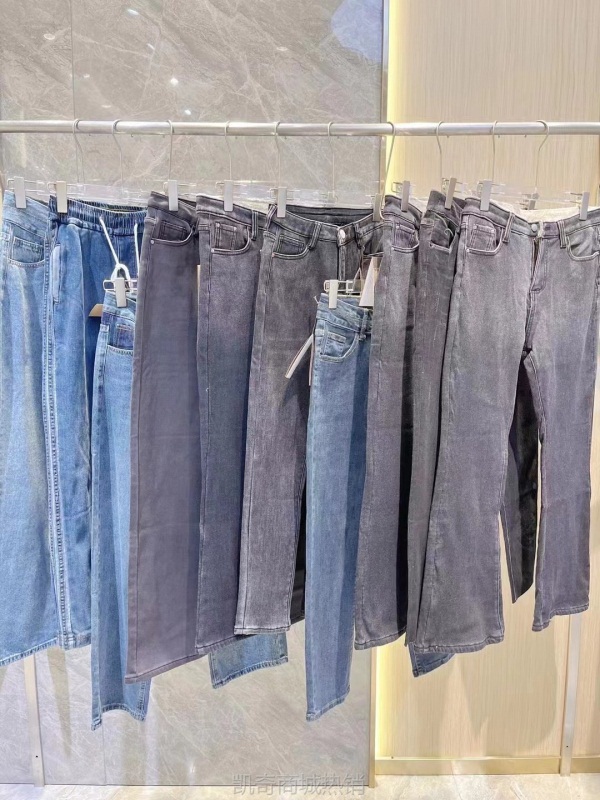 【♥首单1元♥】13行秋冬品牌女装折扣批发牛仔裤库存清仓走份批发直播一手货源