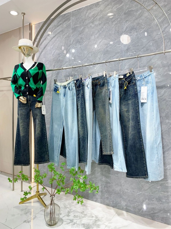 【♥首单1元♥】十三行高端女装品牌折扣女装尾单清货牛仔裤批发裤子抖音直播货源