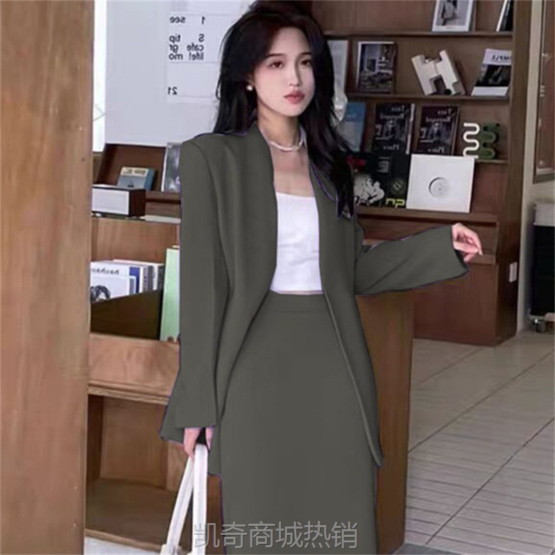 2024秋季新款气质时尚韩版简约无领西装长裙两件套原创设计感女