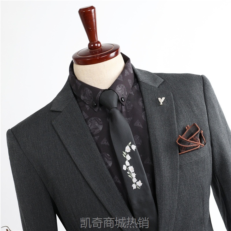 秋冬新款西服套装男士三件套韩版抗皱修身结婚伴郎礼服职业正装男