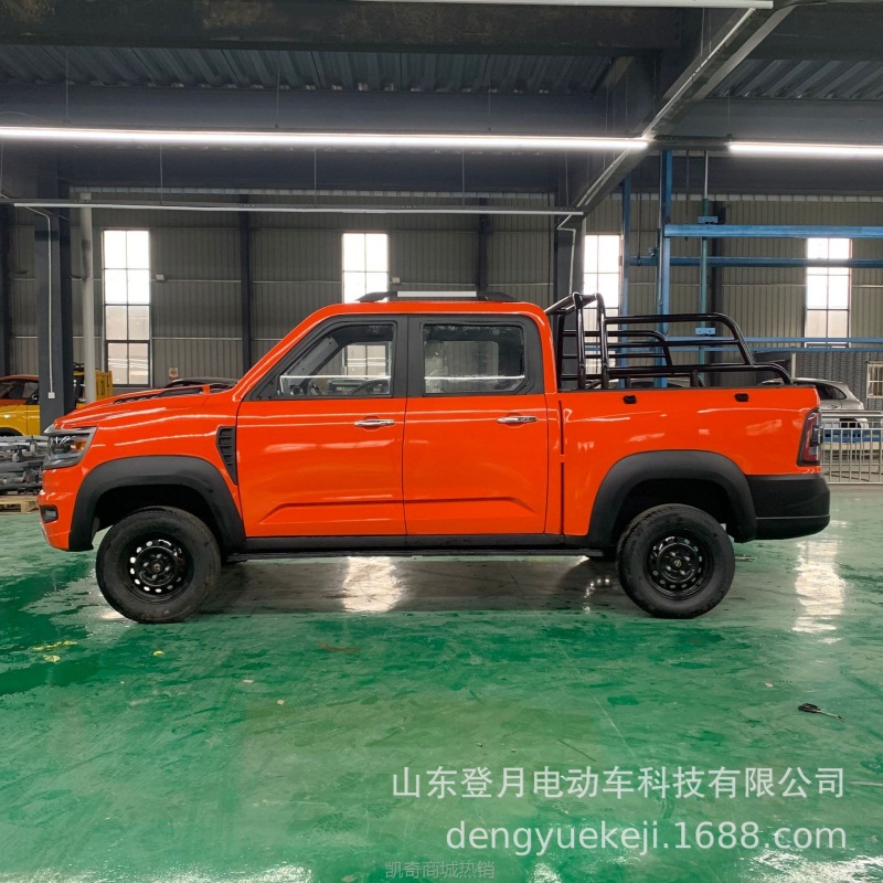 右舵外贸出口双排电动皮卡四轮车家用大功率客货油电两用电