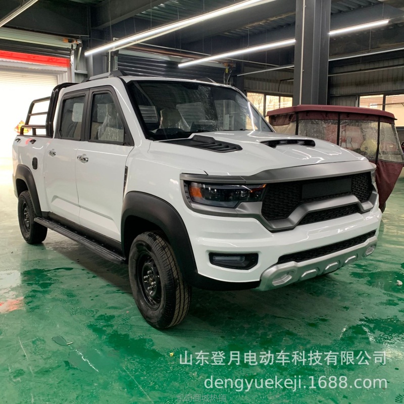 右舵外贸出口双排电动皮卡四轮车家用大功率客货油电两用电