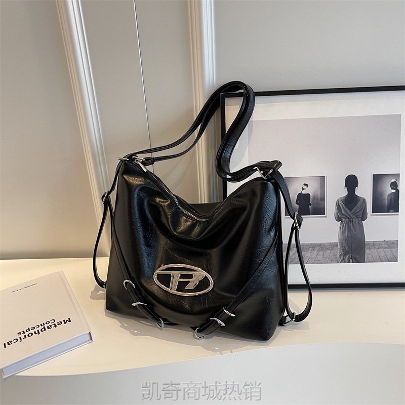 小众设计可单肩双肩叮当包跨境网红新款时尚潮流百搭小香风链条包