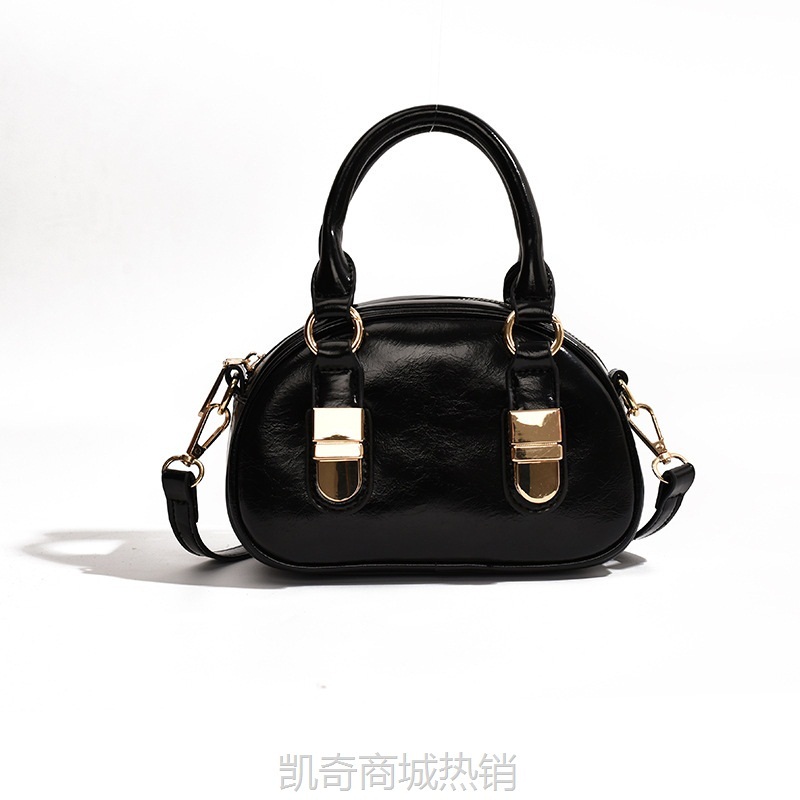 小众手提保龄球包包女士2024新款春夏时尚质感贝壳包百搭斜挎小包