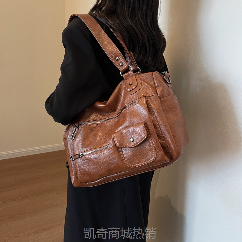 跨境外贸单肩包包女2023新款秋冬复古欧美大容量包包单肩包斜挎包