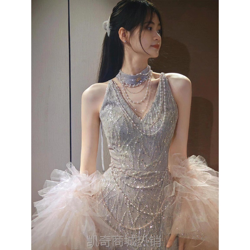 宴会晚礼服女2024新款高级感挂脖主持人演出服敬酒服新娘订婚礼裙