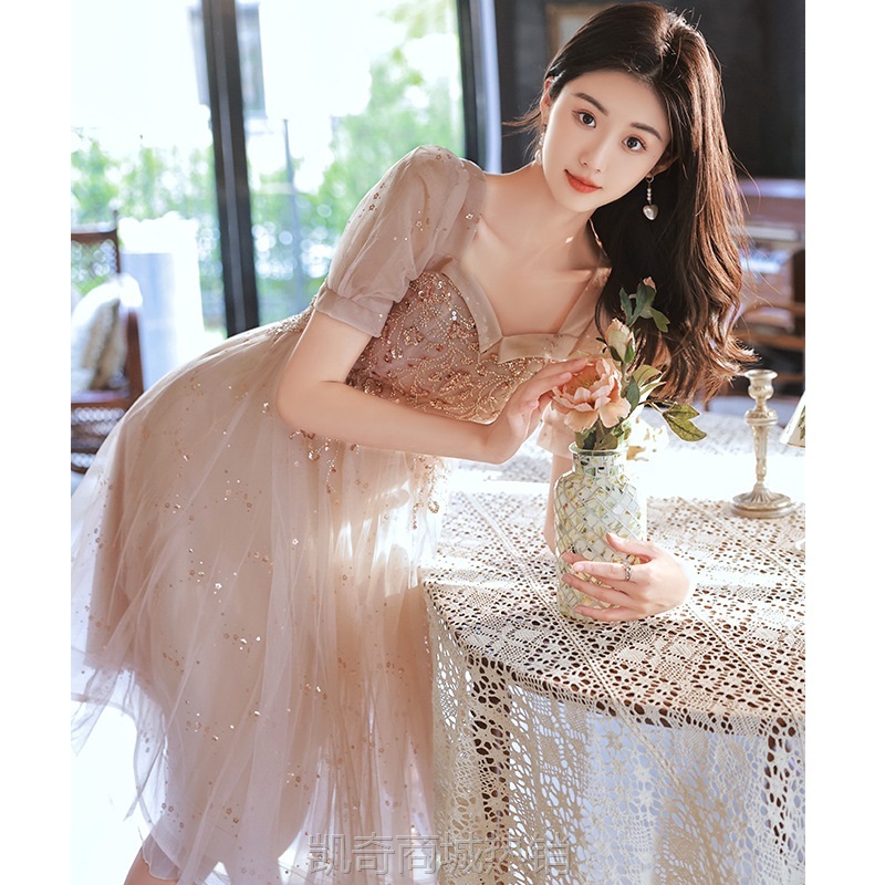 法式晚礼服女小众轻奢宴会气质名媛洋装小礼服聚会主持粉色伴娘服