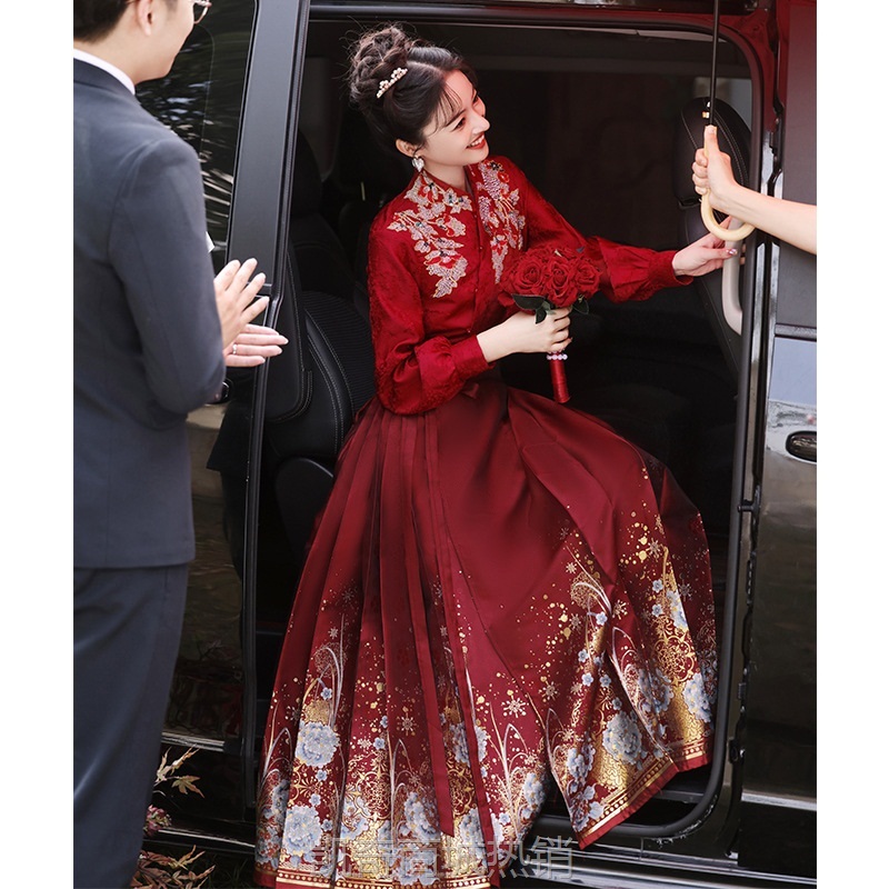 马面裙敬酒服新娘结婚回门红色新中式订婚礼服女国风汉服春季长袖