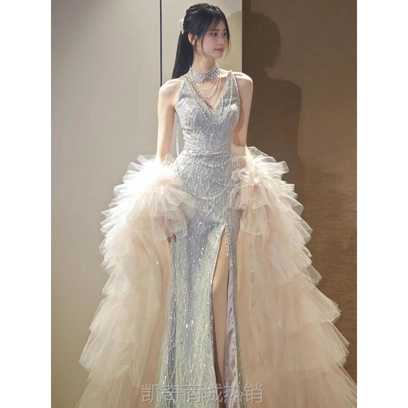 宴会晚礼服女2024新款高级感挂脖主持人演出服敬酒服新娘订婚礼裙