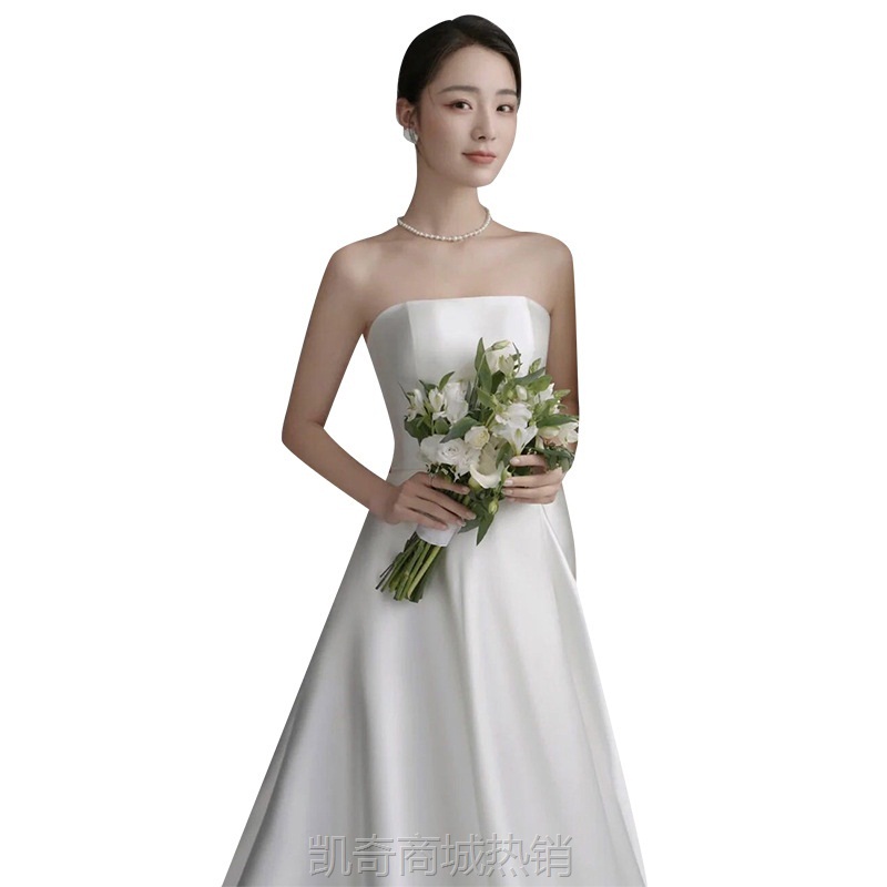 韩式婚纱摄影2024新款新娘简约大气抹胸出门纱缎面迎宾礼服轻婚纱