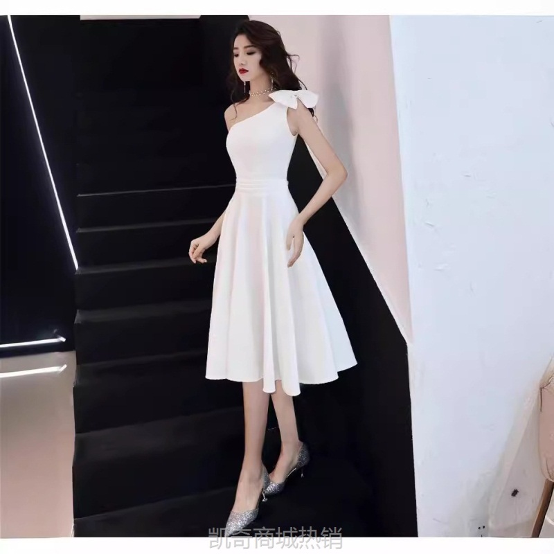 白色单肩晚礼服女小个子气质高端轻奢小众法式洋装连衣裙平时可穿