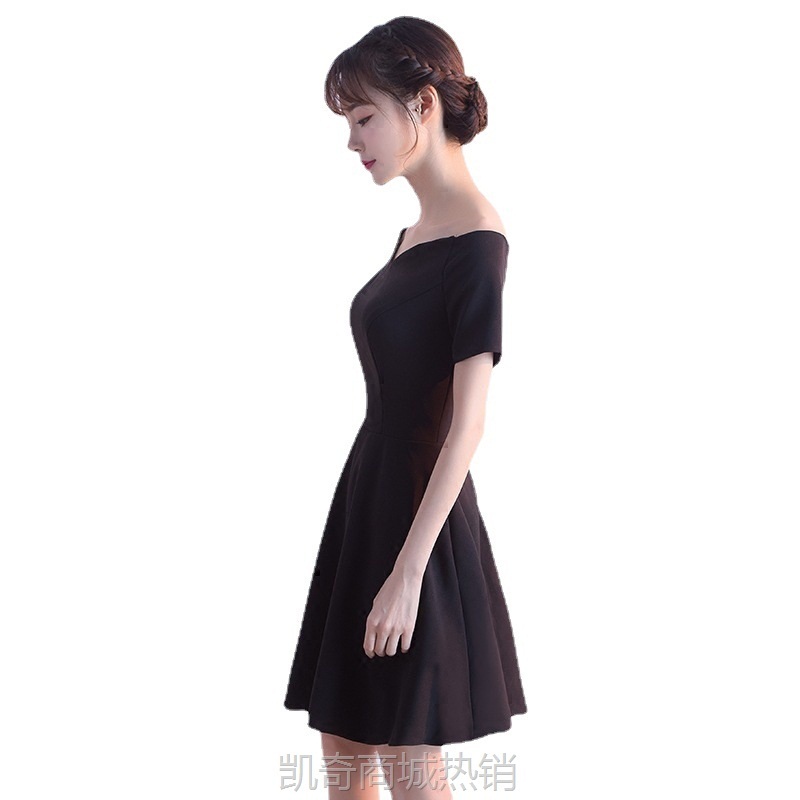 宴会晚礼服女短款2023新款显瘦优雅公主一字肩韩版修身礼服连衣裙