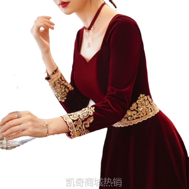 敬酒服新娘2023新款冬长袖酒红色丝绒晚礼服女订婚连衣裙年会