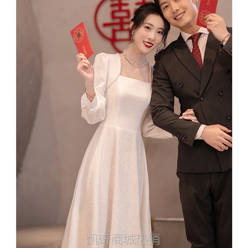 2023新款白色晚礼服裙女领证登记法式订婚连衣裙轻奢小众年会夏