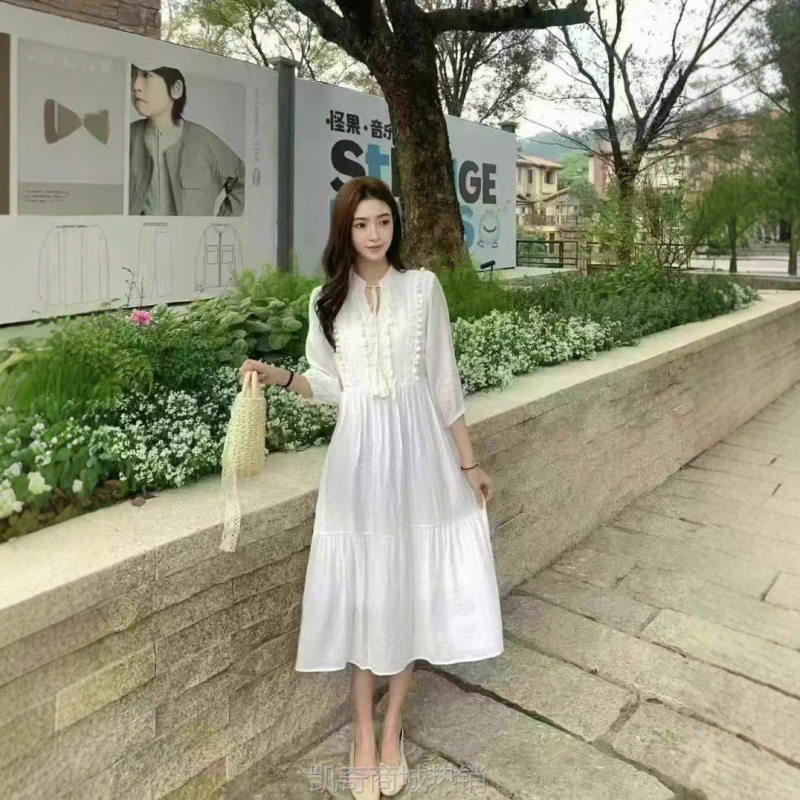 可扎染白胚原版新款文艺云南版纳三亚新疆旅游民族风可收腰连衣裙