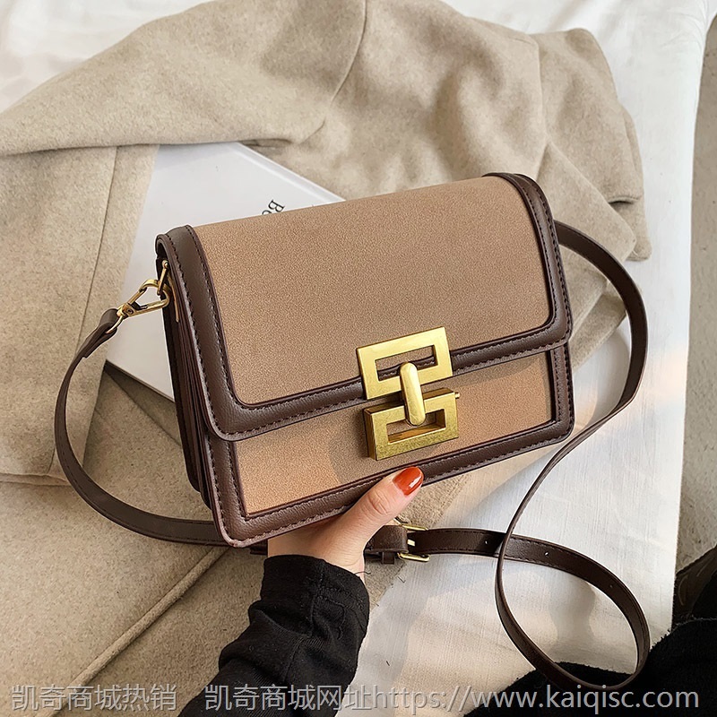流行复古小包包女2021秋冬季新款潮时尚百搭斜挎包网红同款小方包